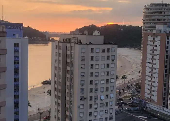 Ap Ao Lado Da Praia Com Vista Do Mar